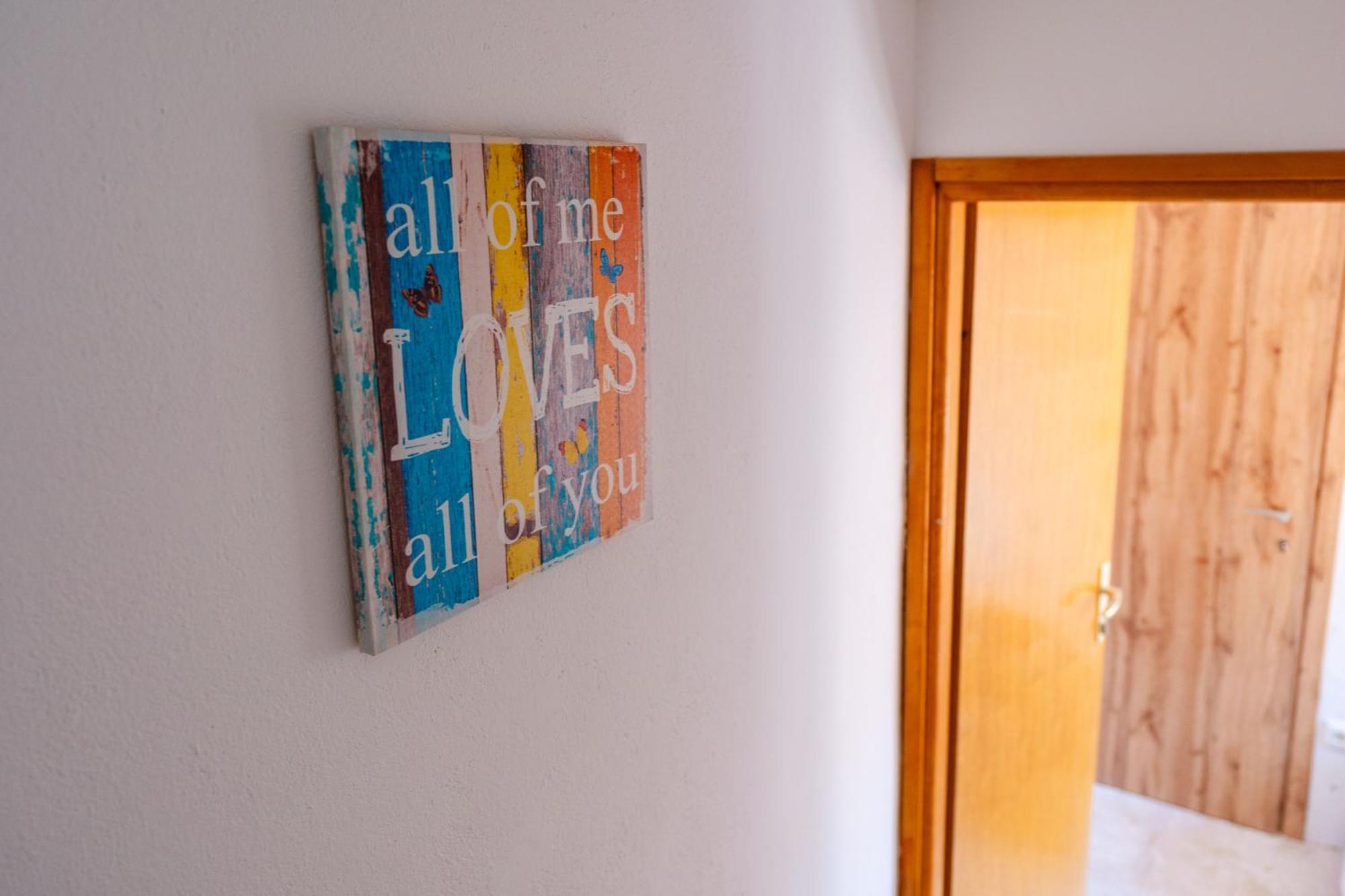 Apartment Jessica กอร์จูลา ภายนอก รูปภาพ